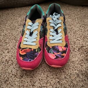 Inkkas Multicolor Floral Sneakers